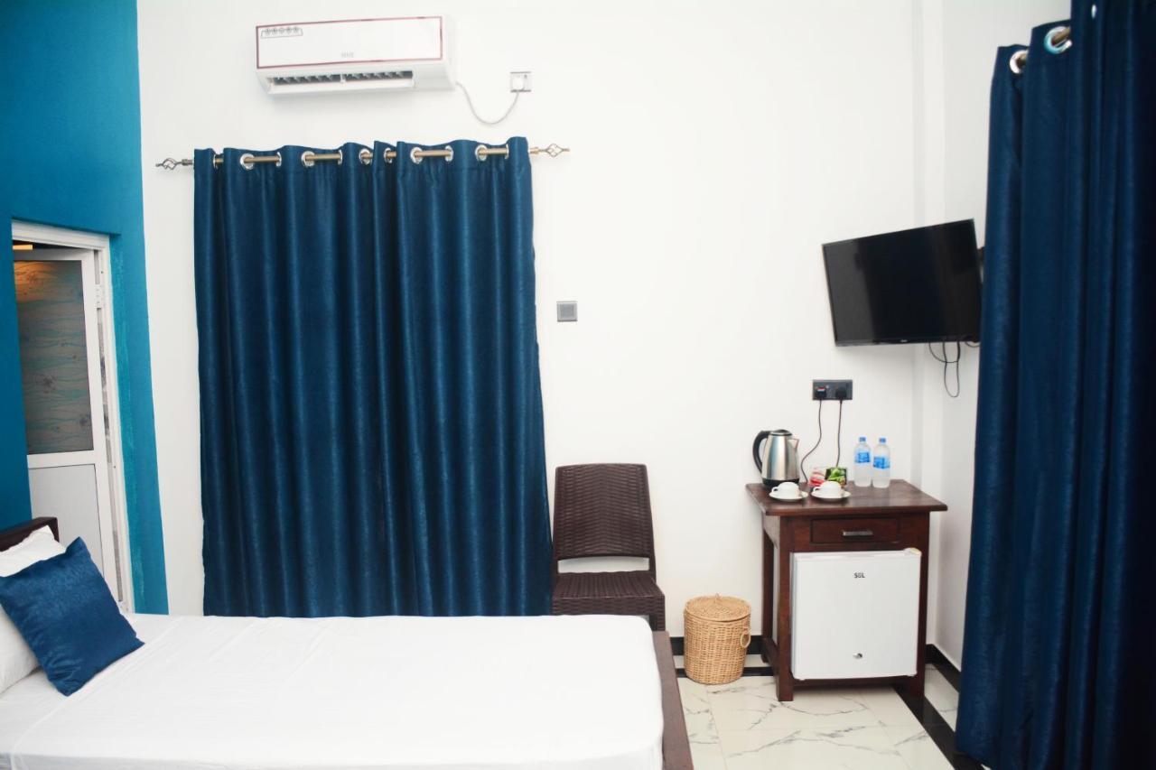 Ayubowan Homestay Katunayaka Extérieur photo