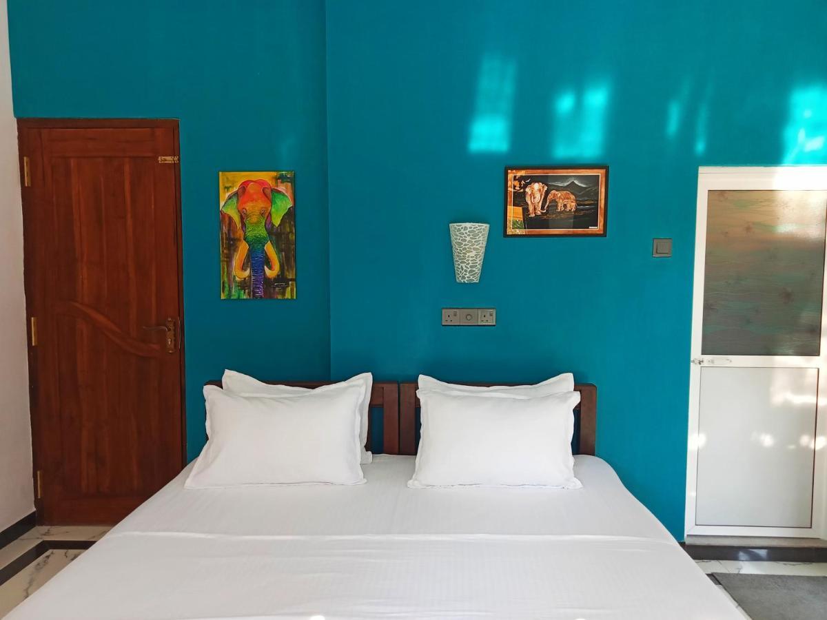 Ayubowan Homestay Katunayaka Extérieur photo