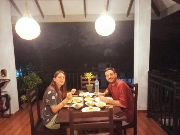 Ayubowan Homestay Katunayaka Extérieur photo